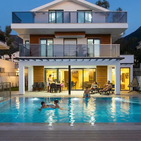 Berzan 4 Bedroom Private In Ovacik Vila Fethiye